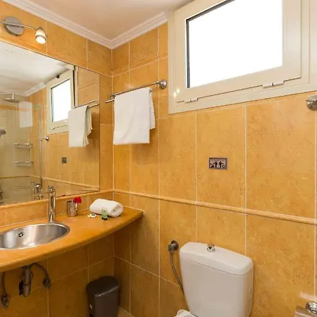 Salty Breeze Beach Front Villa&Flat * Lygia (Lefkada)