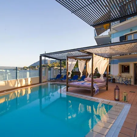 Villa Salty Breeze Beach Front Villa&Flat *