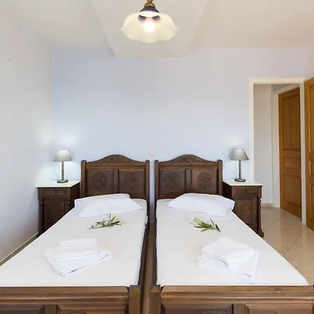 Salty Breeze Beach Front Villa&Flat * Lygia (Lefkada)
